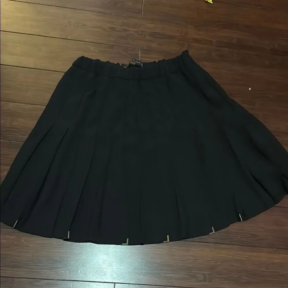 Zara Black Mini Skater Skirt Pleated NEVER WORN - Stretch Waistband and Side Zip
